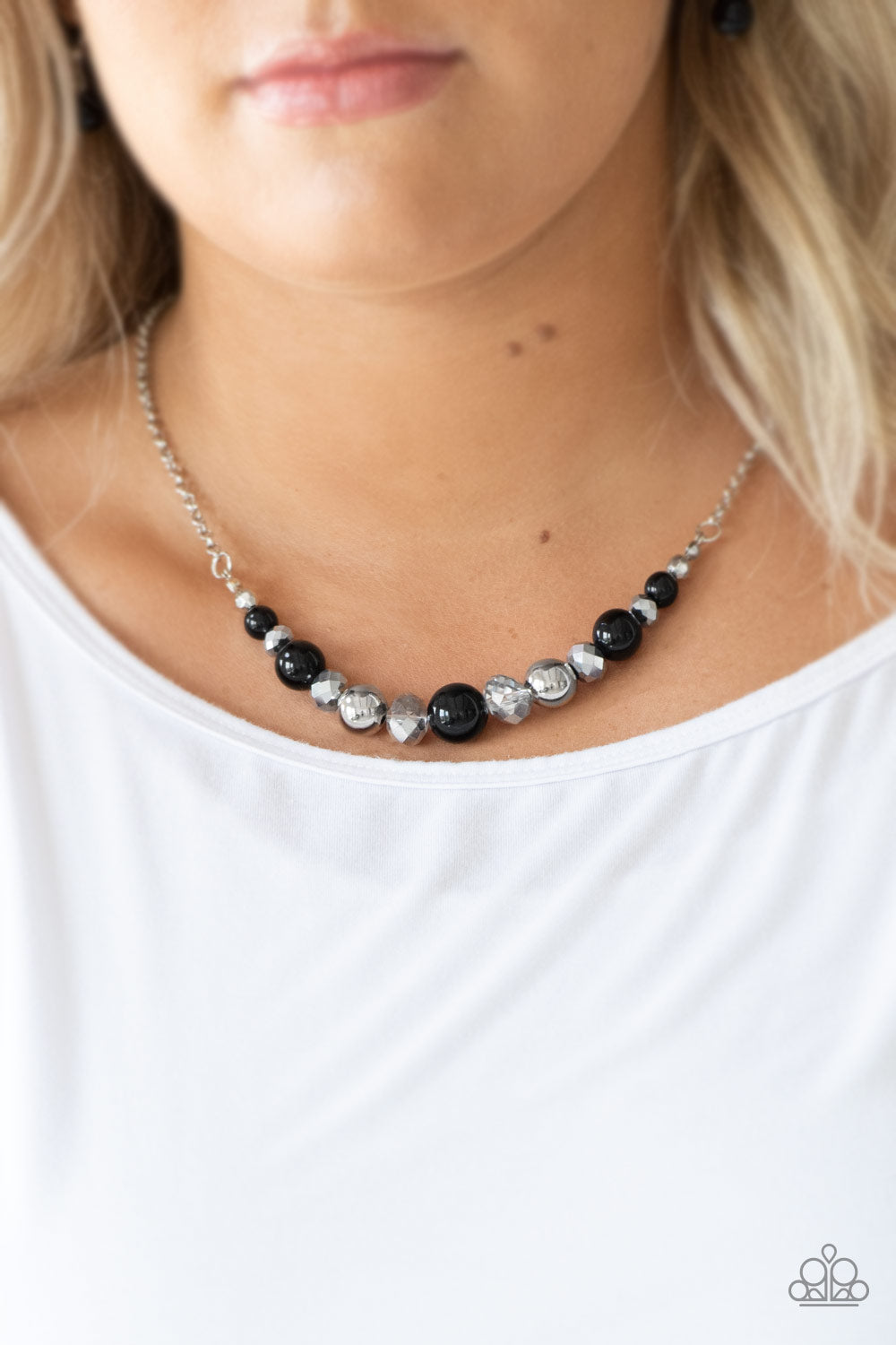 The Big-Leaguer- Black And Silver Necklace And Earrings