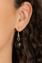 Cargar imagen en el visor de la galería, Weekend Party- Black (Bling) Necklace And Earrings
